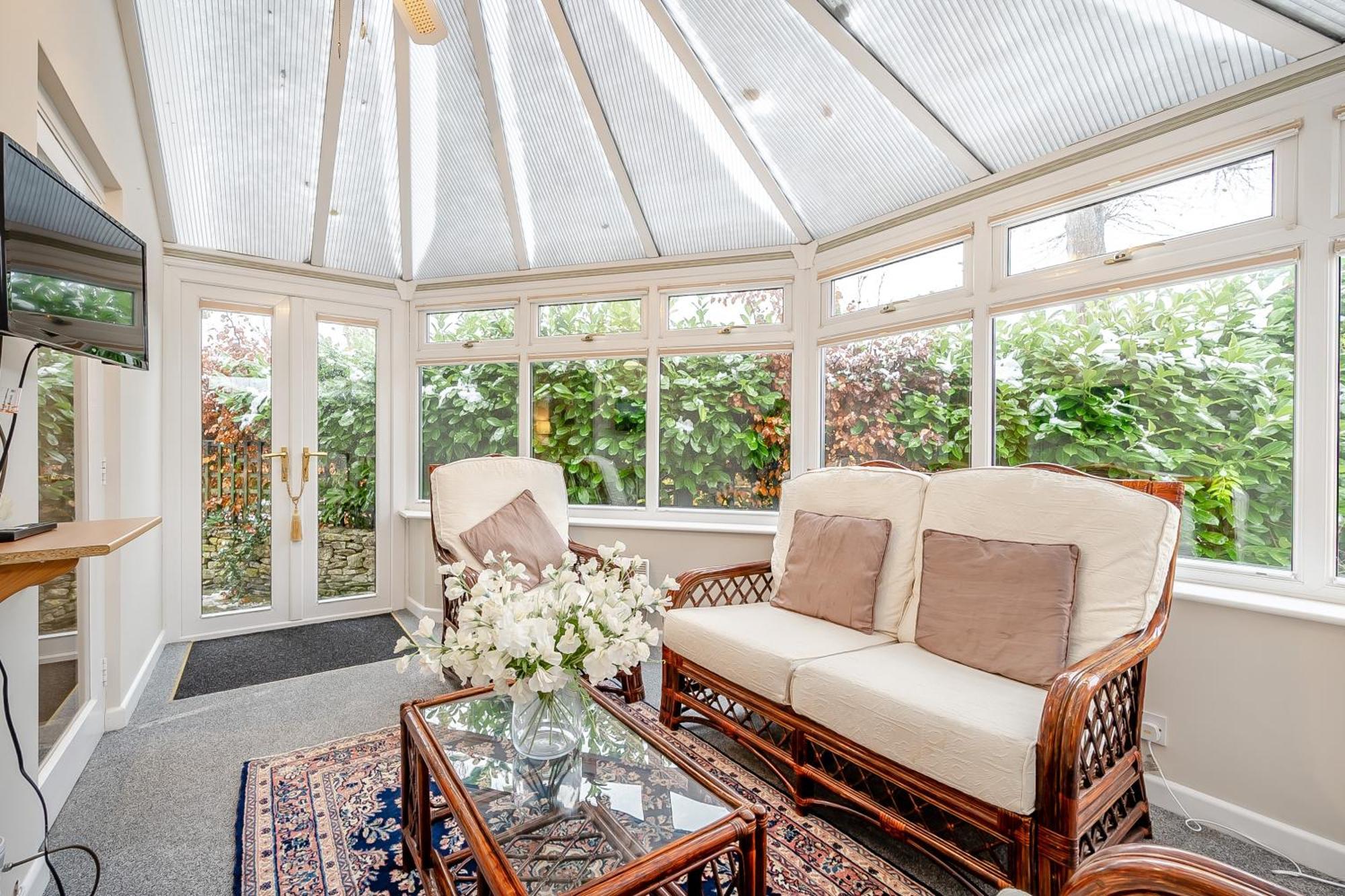 Elvington Cottage - Family-Friendly Cheerful House At The Heart Of The Cotswolds Bourton-on-the-Water Extérieur photo