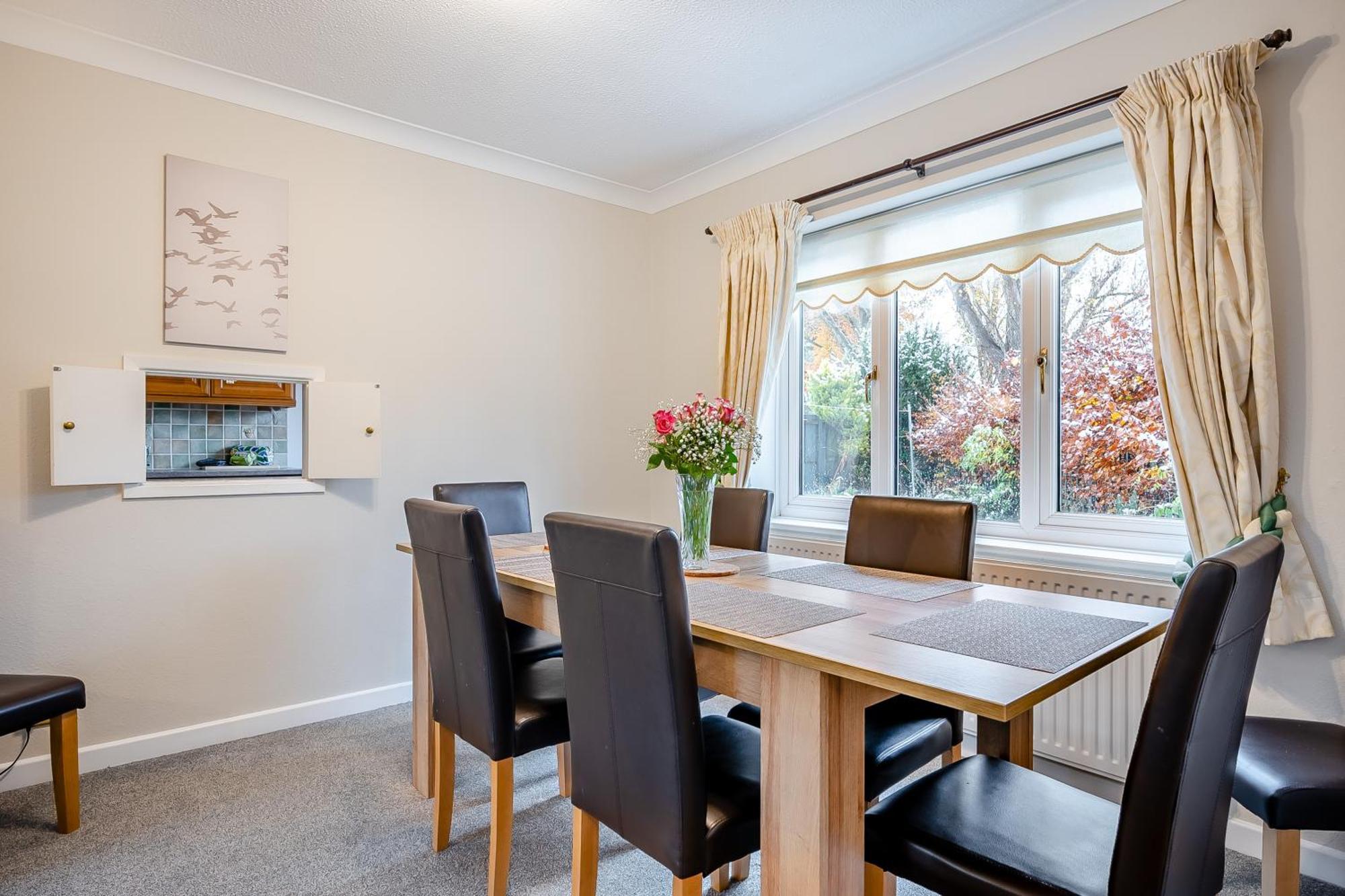 Elvington Cottage - Family-Friendly Cheerful House At The Heart Of The Cotswolds Bourton-on-the-Water Extérieur photo