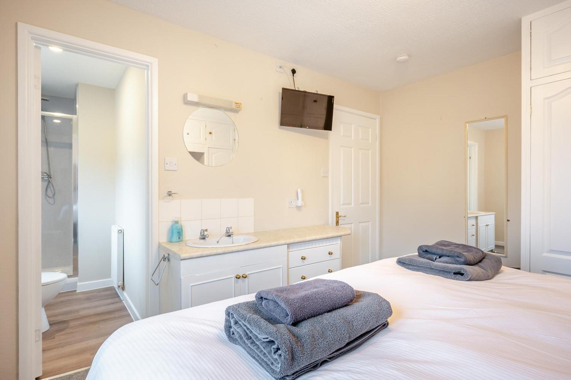 Elvington Cottage - Family-Friendly Cheerful House At The Heart Of The Cotswolds Bourton-on-the-Water Extérieur photo