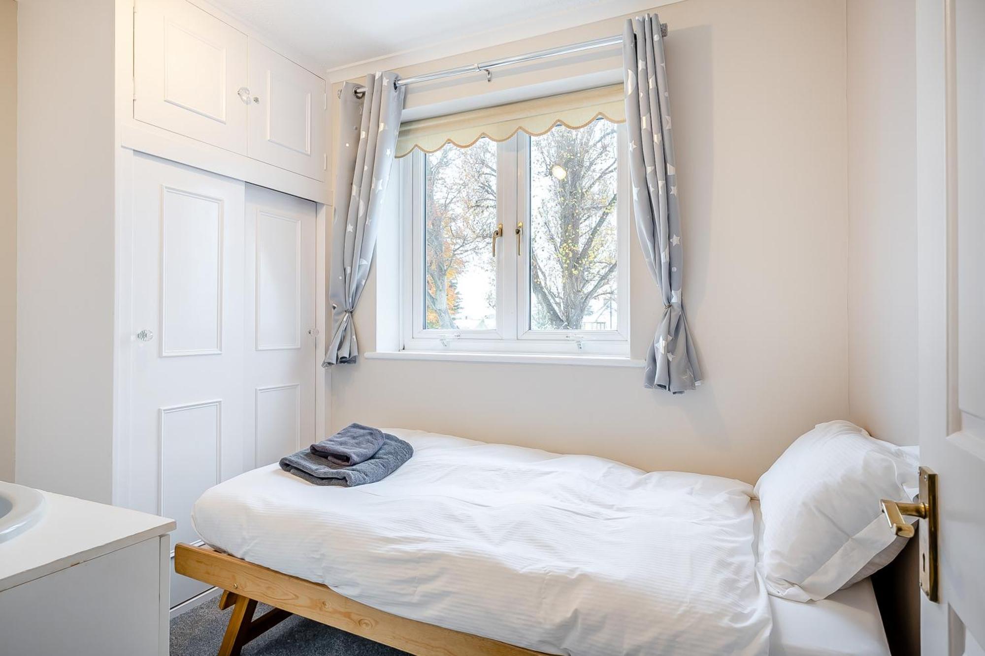 Elvington Cottage - Family-Friendly Cheerful House At The Heart Of The Cotswolds Bourton-on-the-Water Extérieur photo